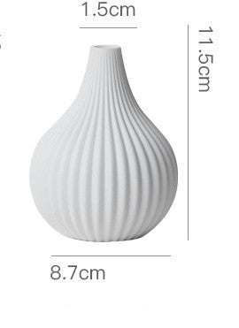 Creative Ceramic Vase — Modern Decorative Vase for Shelf, Coffee Table & Entryway