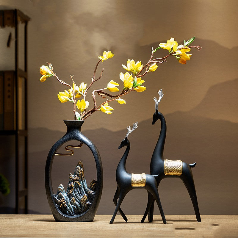 Mountain View Decor Vase