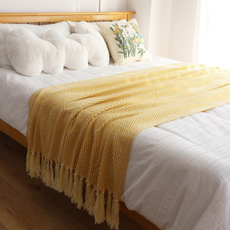 Herringbone Throw Blanket — Soft Woven Sofa Blanket for Living Room & Bedroom