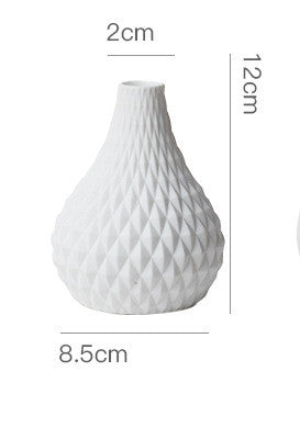 Creative Ceramic Vase — Modern Decorative Vase for Shelf, Coffee Table & Entryway