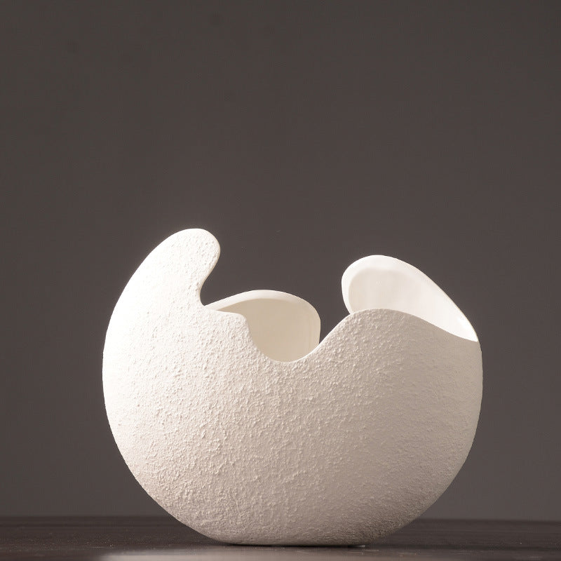 Minimalist Ceramic Vase - Modern Home Decor for Shelves & Coffee Tables