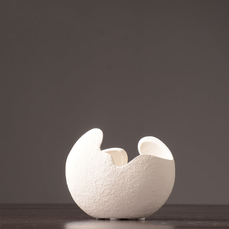 Minimalist Ceramic Vase - Modern Home Decor for Shelves & Coffee Tables