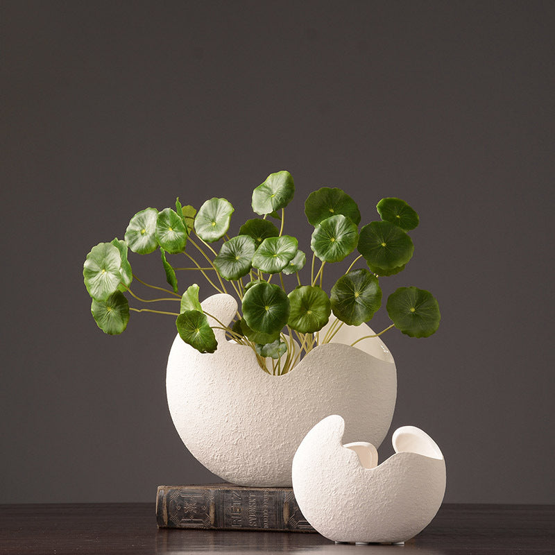 Minimalist Ceramic Vase - Modern Home Decor for Shelves & Coffee Tables